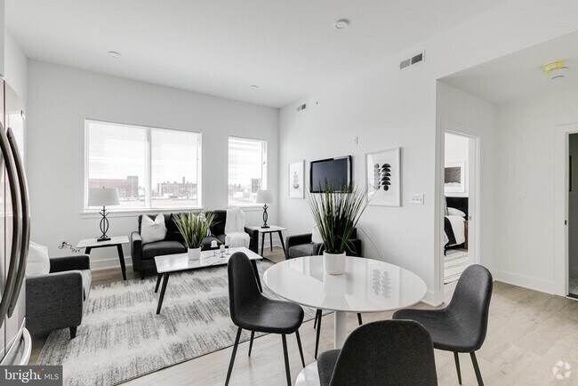 Building Photo - 2201 Washington Ave Unit 317 Rental