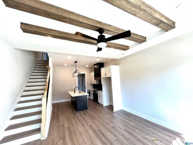 Photo - 1122 Windsor Sq