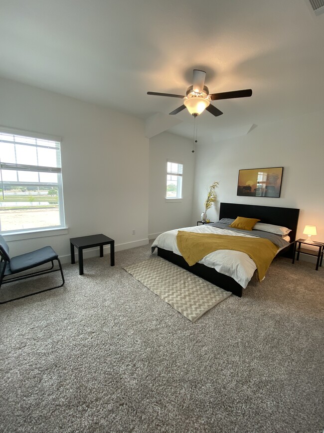 Building Photo - 606 Debra Dr Rental
