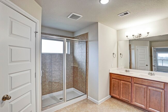 Photo - 18219 Alora Springs Trace