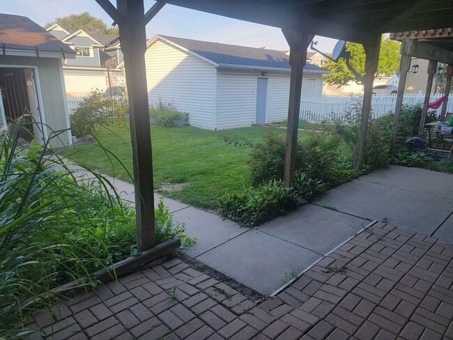 Photo - 4343 Abbott Rd