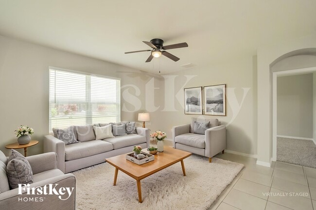 Photo - 411 SE 24th St