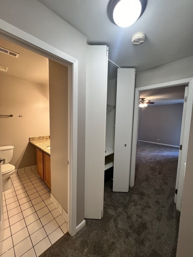 Photo - 5750 Abbey Dr Unidad 5750-2E