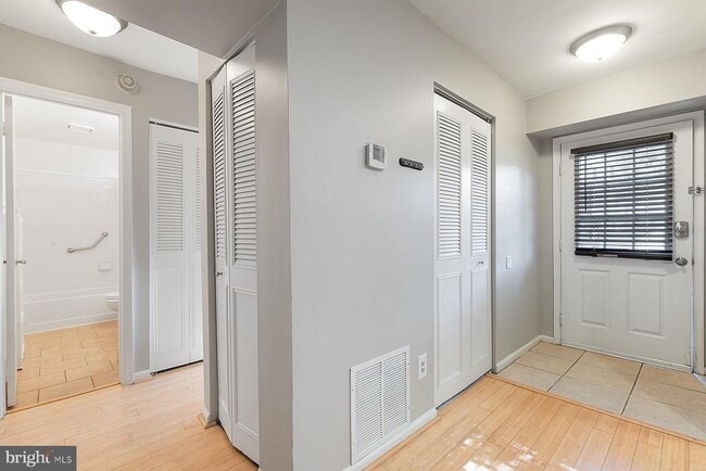 Building Photo - 4130 Winter Harbor Ct Unit 128F Rental