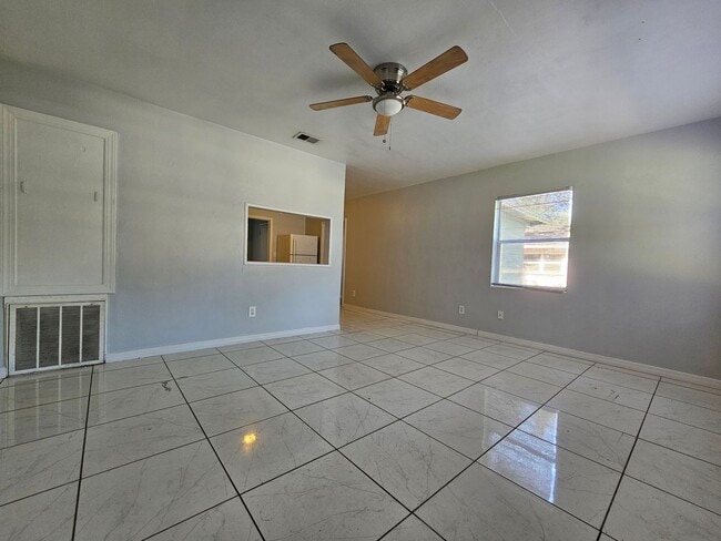 Photo - Charming 3-Bedroom, 2-Bath Home with Bonus Room and Detached Garage in Lakeland!!