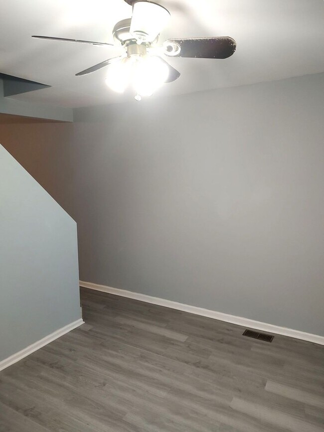 Photo - Stunning 2-Bedroom Townhouse in Point Breeze! Available NOW!