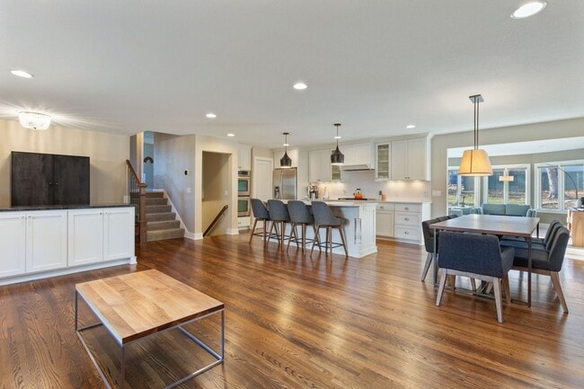 Photo - 5112 Abercrombie Dr