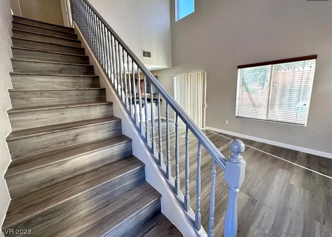 Photo - 4998 Tioga Pass Ave