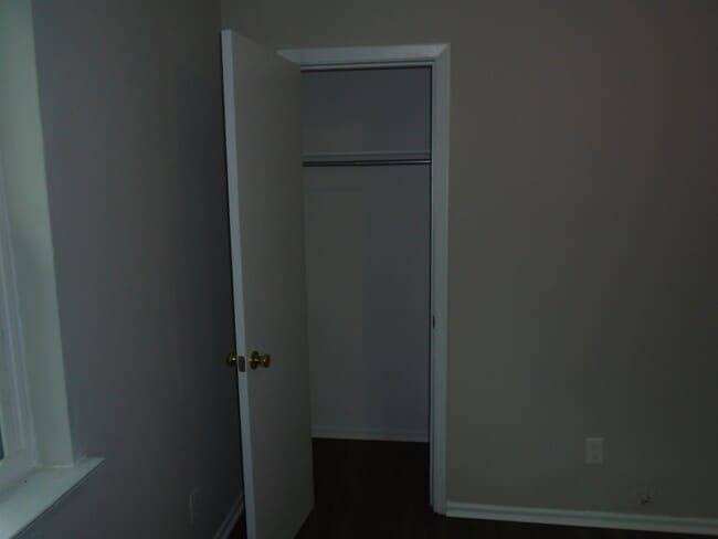 Photo - 2507 Staten Ave