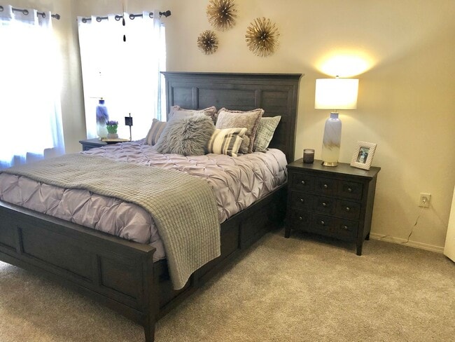 Tuscany Hills Luxury Apartments