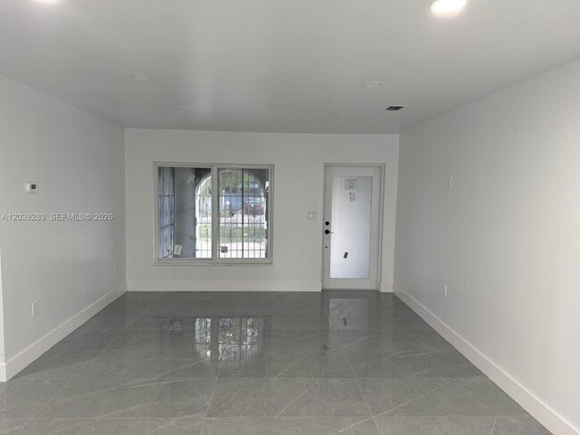 Building Photo - 1775 NW 83rd St Unit 2