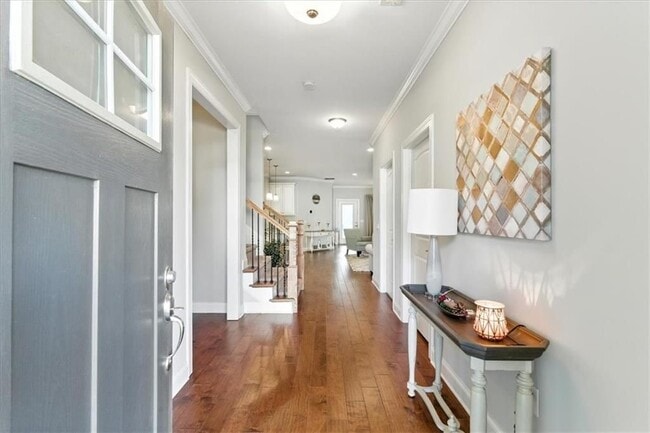 Photo - 3047 Patriot Square SW