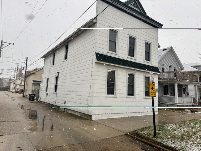 Photo - 1413 N 11th St Unidad A