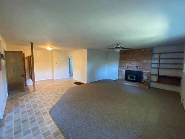 Photo - 2856 Calecita Way Unit 2856 Calecita-01