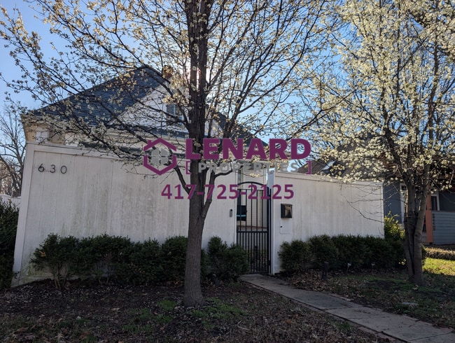 Photo - Beautiful And Spacious 3 Bedroom Home!