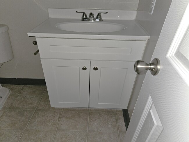 Photo - 8936 Cedros Ave