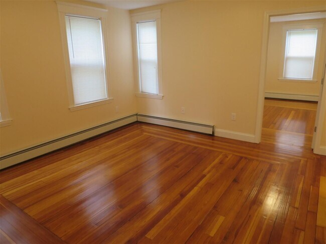 Photo - 217 Willow Ave Unit 3