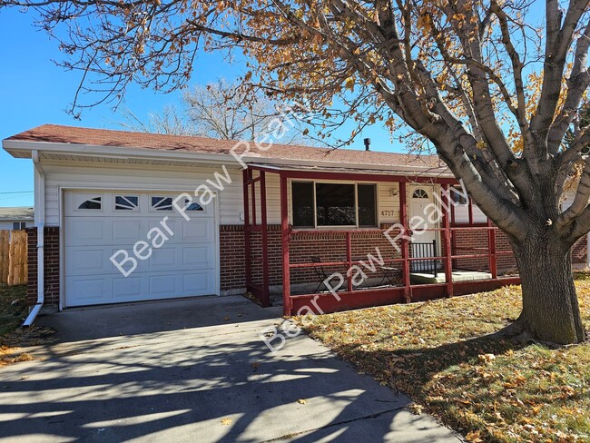 Building Photo - 4717 Cactus Way