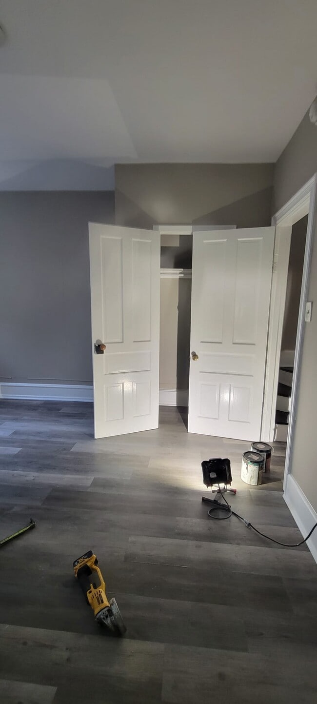 Photo - 2248 N Park Ave Unit 2 - Upstairs