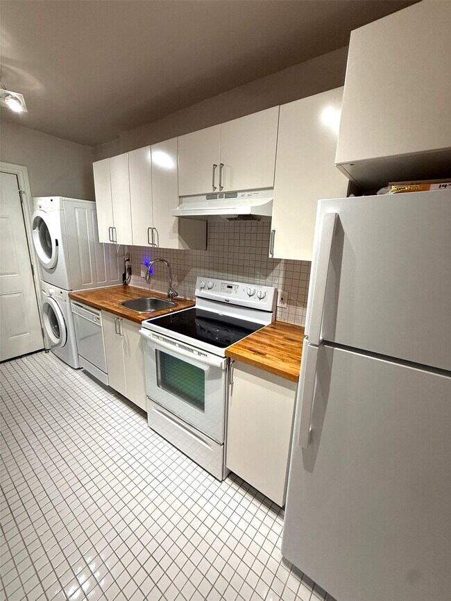 Photo - 1915 Binz St Unit 1