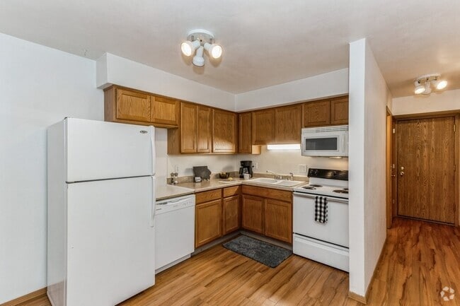 Building Photo - 204 E Main St Unit 204 - 3 Rental