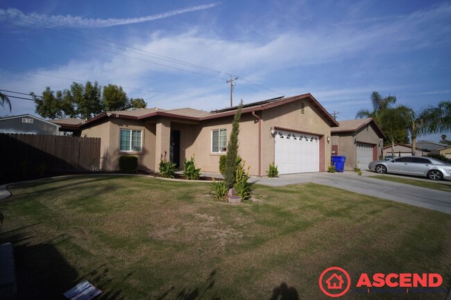 Great East Bakersfield Property! - Great East Bakersfield Property! Casa