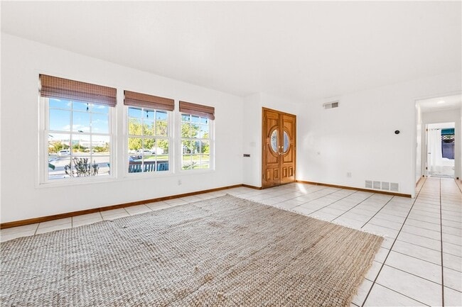 Photo - 6682 Alexandria Dr