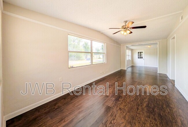 Photo - 10561 Ashby Rd