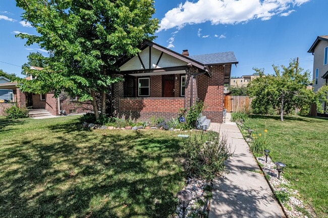 Building Photo - 3738 Zenobia St