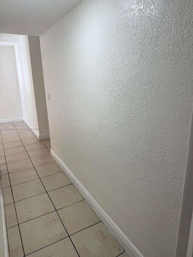 Photo - 120 Royal Palm Rd Unit 215
