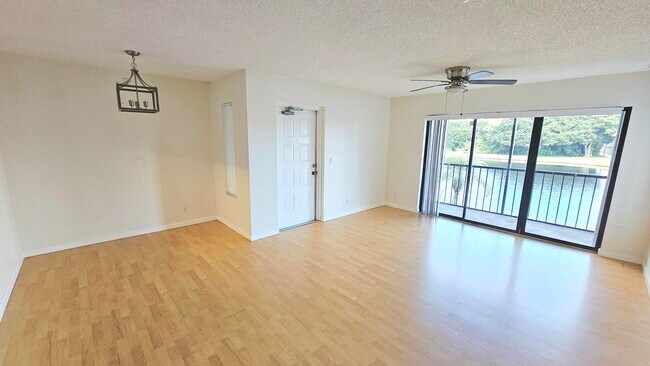 Photo - 1001 Green Pine Blvd Unit C2