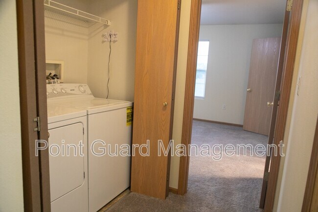 Photo - 1005 Avenue K