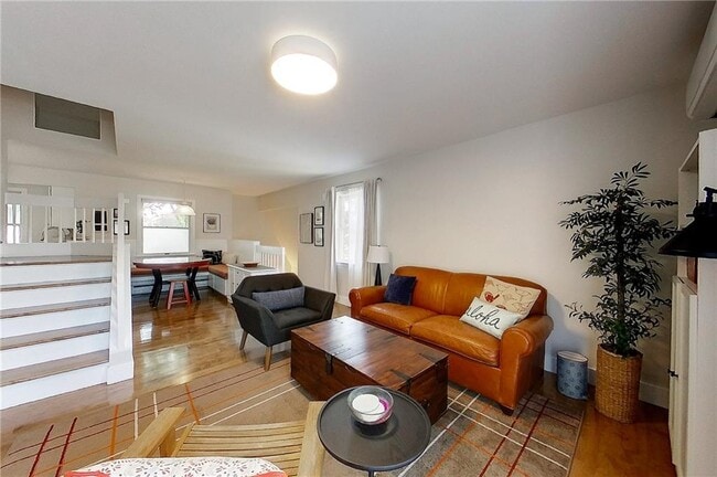 Photo - 364 Bellevue Ave Unidad 5A