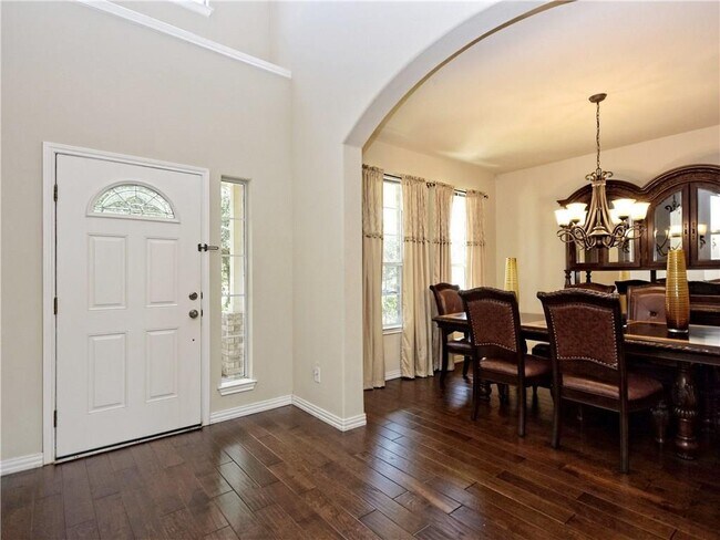 Photo - 4410 Meadowside Ln