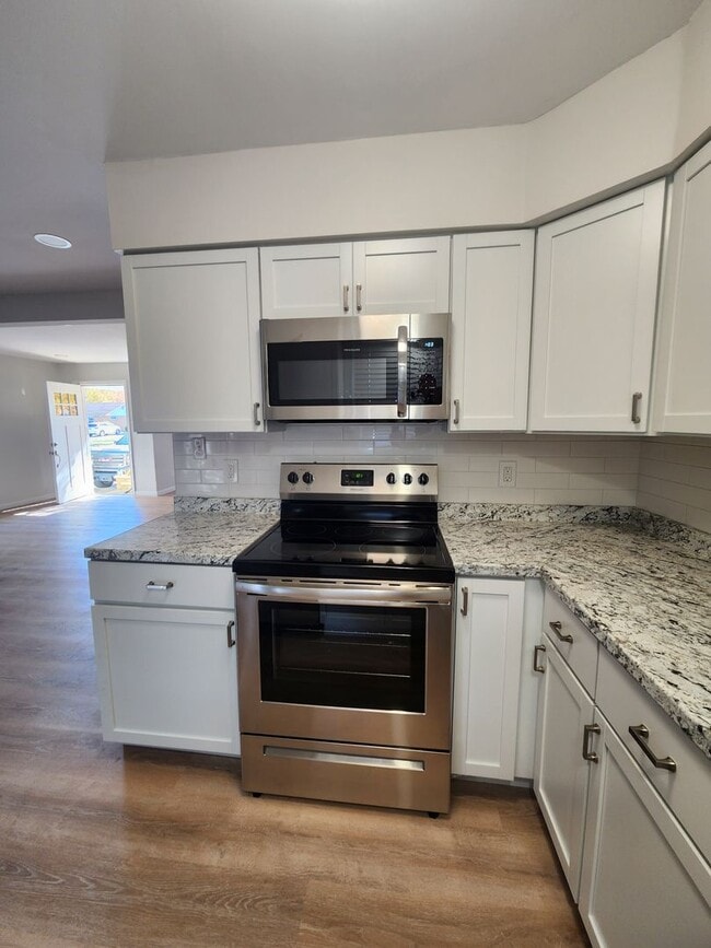 Photo - 1212 Bell Ave