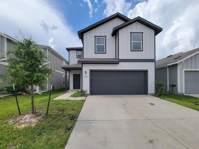 Building Photo - 16230 Dutton Clover Dr Rental