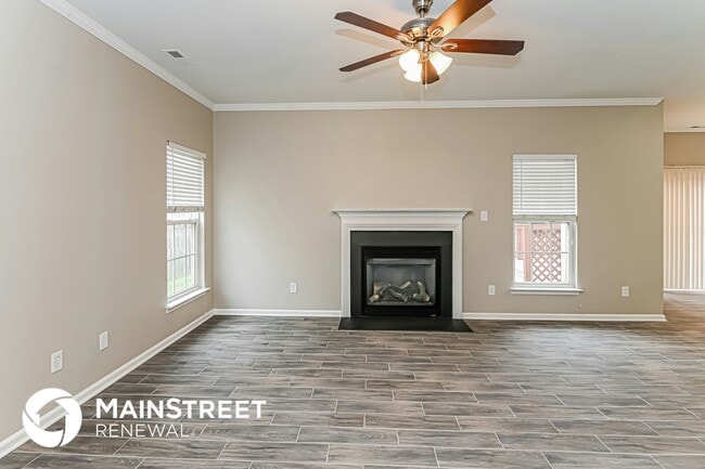 Photo - 14151 Riding Hill Ave