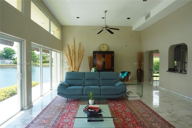 Photo - 4511 King Palm Dr