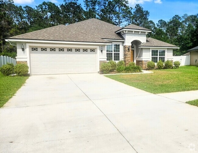 Building Photo - Charming 4-Bedroom Home in Middleburg with...