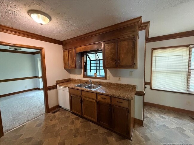 Photo - 872 Hilton Dr