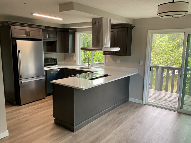 Photo - 3051 Whitbeck Blvd