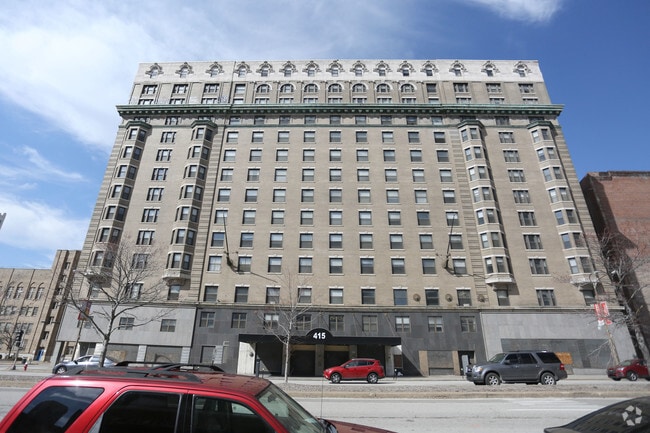 Photo - Jefferson Arms