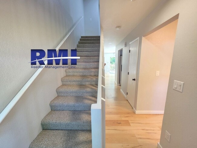 Photo - Updated Condo-with a Loft area!!  WATER/SEWER & TRASH INCLUDED!!!!!