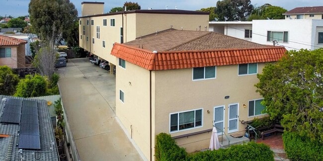 Photo - Live in the Heart of Downtown El Segundo! Available NOW!