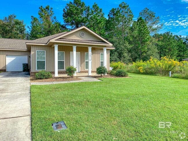 Building Photo - 12919 Churchill Dr Rental