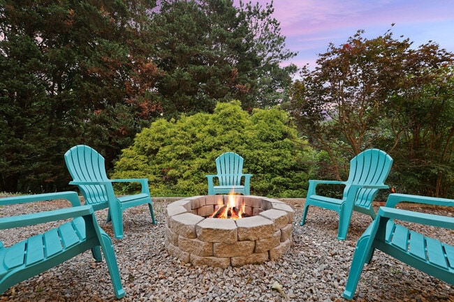 Photo - 443 Fox Run Dr Unit ID1018182P