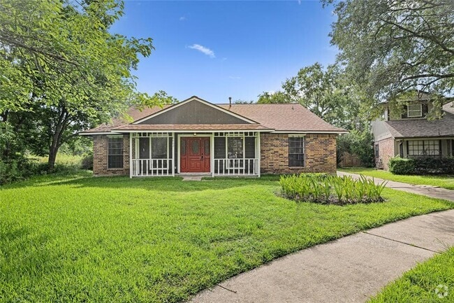Building Photo - 8402 Pine Shores Dr Rental