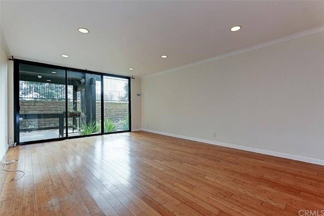 Building Photo - 7777 W 91st St Unit e1133 Rental