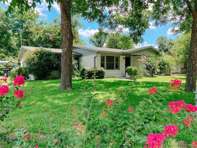 Photo - 1808 Princeton Ave