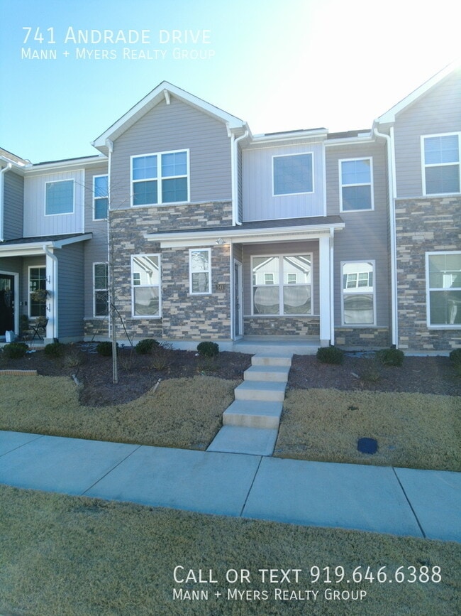 Photo - 741 Andrade Dr